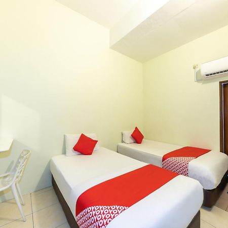 Super Oyo 432 My 7Days Inn Джохор-Бару Екстер'єр фото