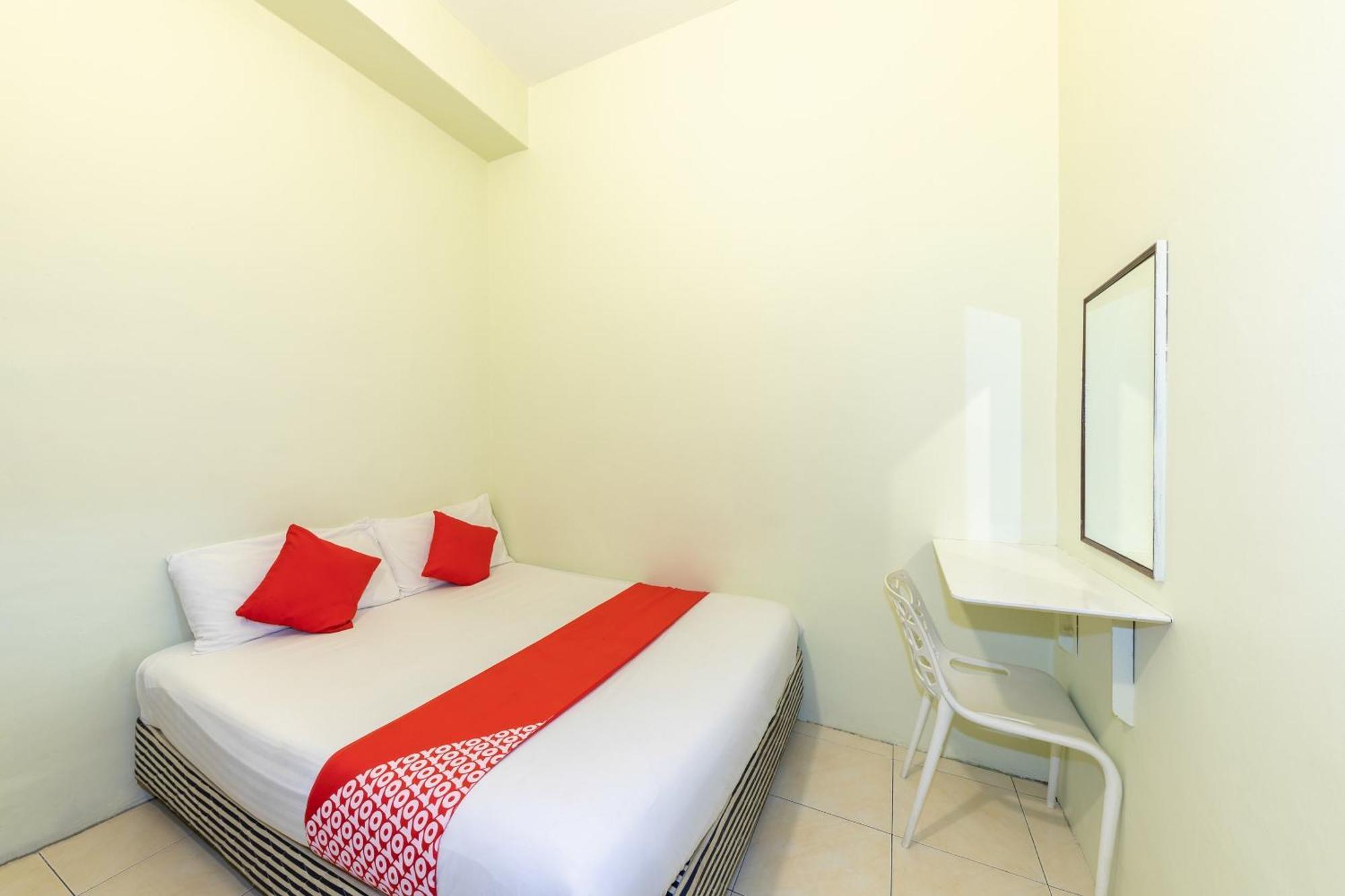 Super Oyo 432 My 7Days Inn Джохор-Бару Екстер'єр фото