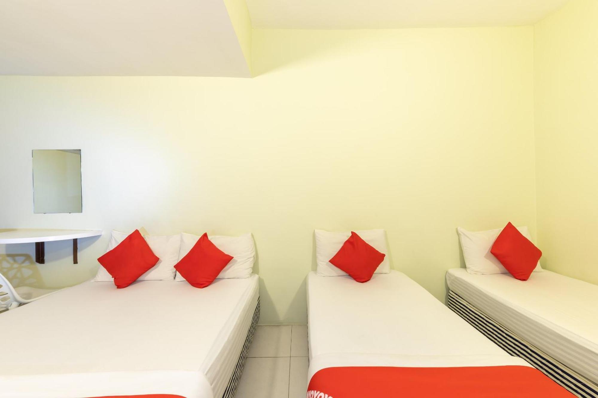 Super Oyo 432 My 7Days Inn Джохор-Бару Екстер'єр фото