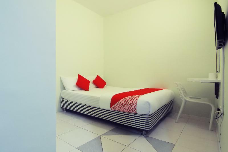 Super Oyo 432 My 7Days Inn Джохор-Бару Екстер'єр фото