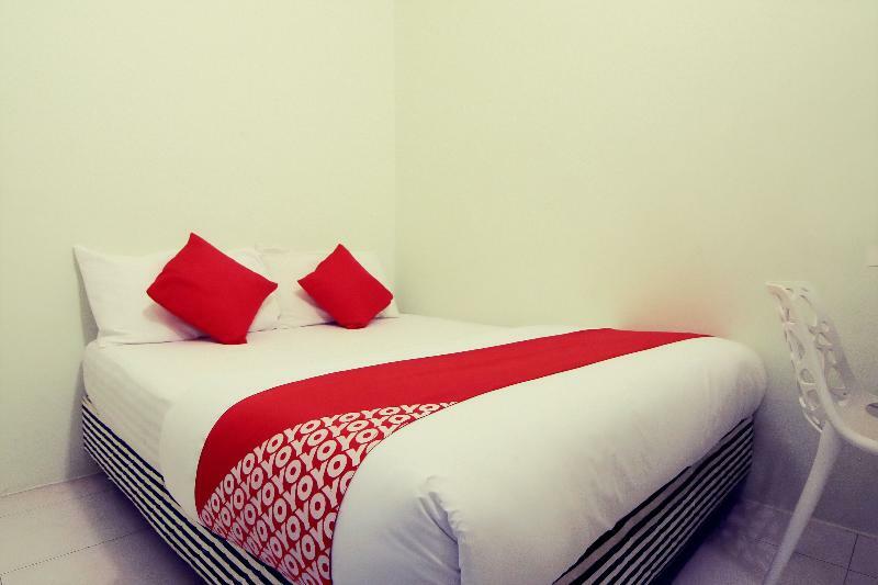 Super Oyo 432 My 7Days Inn Джохор-Бару Екстер'єр фото