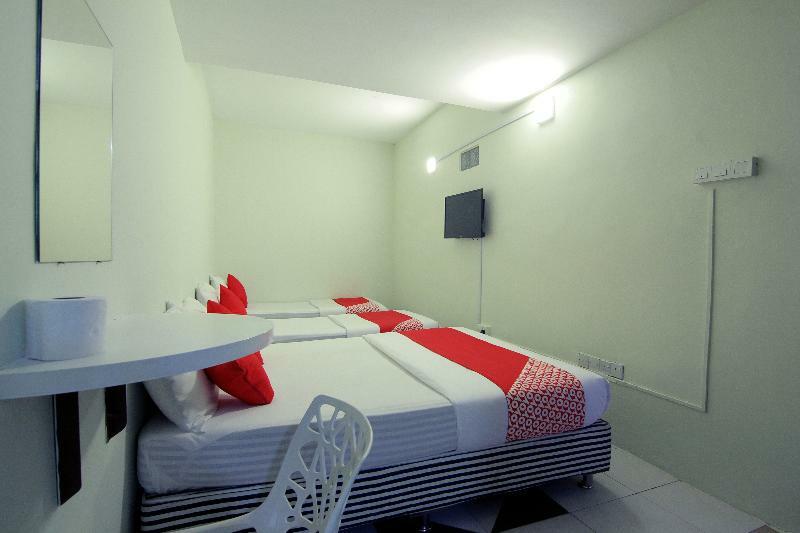 Super Oyo 432 My 7Days Inn Джохор-Бару Екстер'єр фото